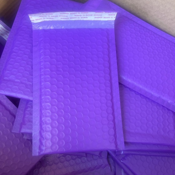 25 Pack Of 4x8 Bubble Mailers – #000 Padded Envelopes For Shipping Small Items 7 thumbnail image